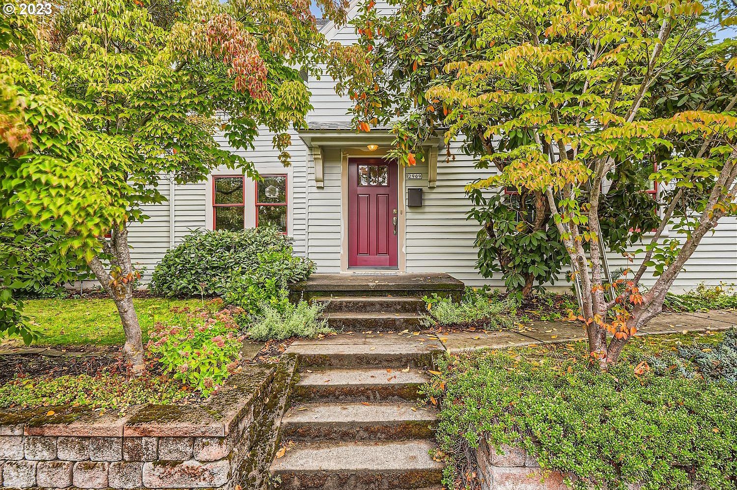 3308 NE 29th Ave