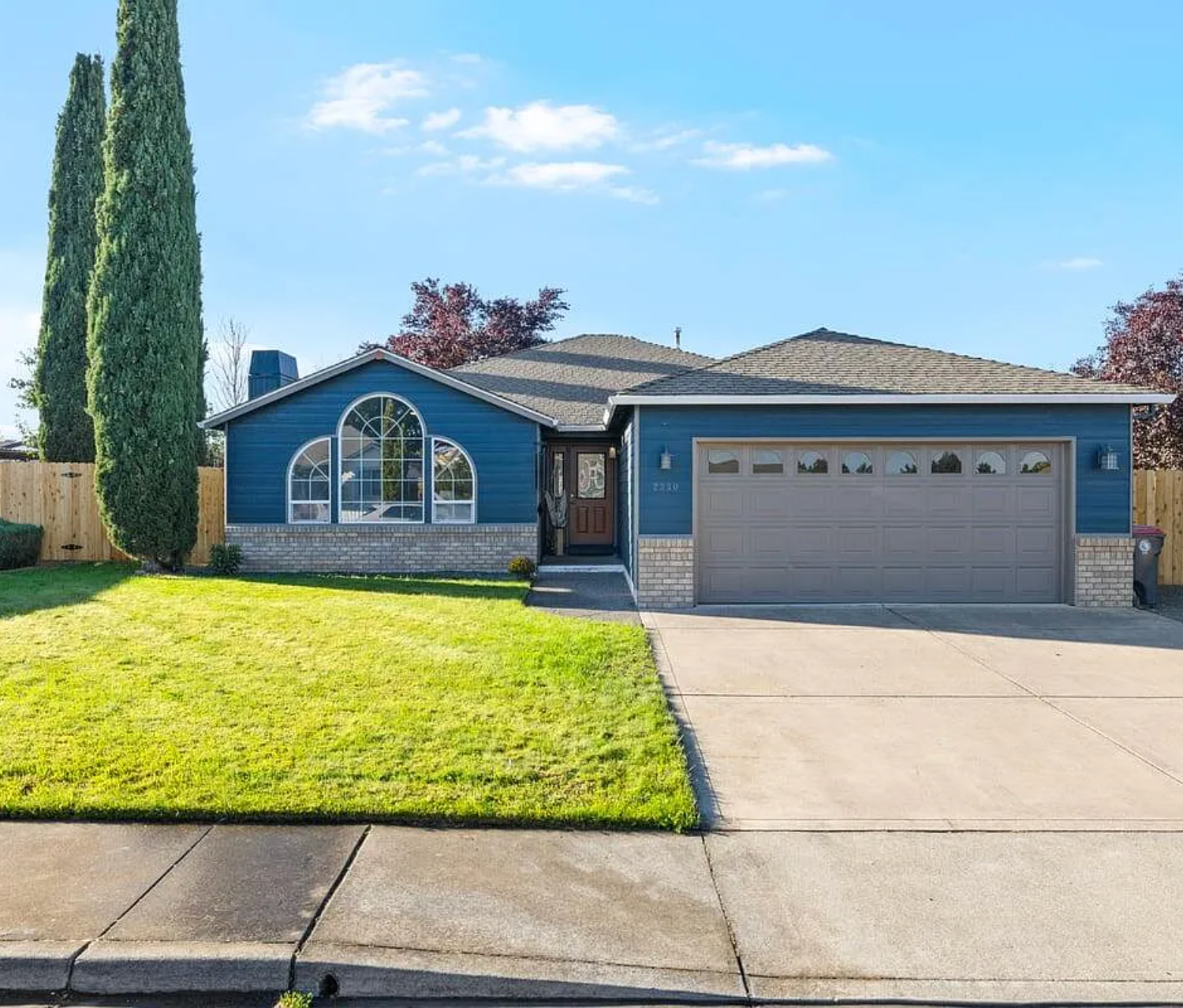 2330 Savannah Dr